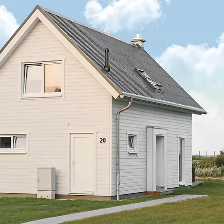 Amazing In Ostseeresort With 2 Bedrooms, Sauna&wifi *